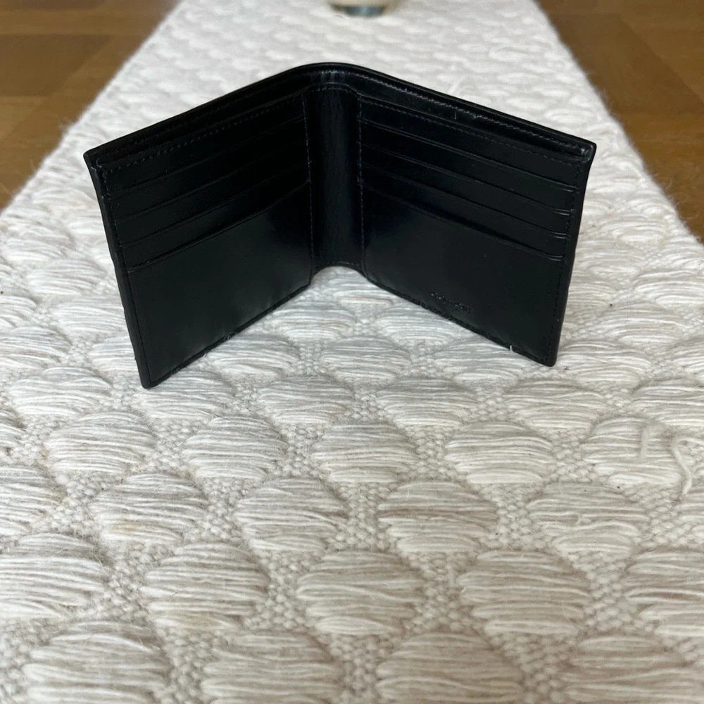 NWOT COACH Slim Billfold Wallet With Varsity Stripe 3004